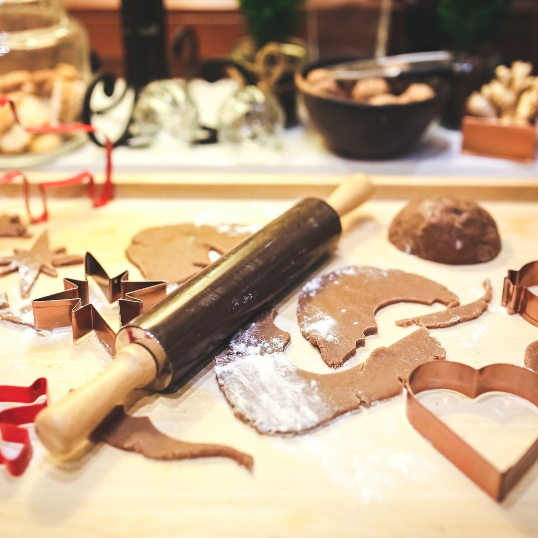 mézeskalács nyújtása